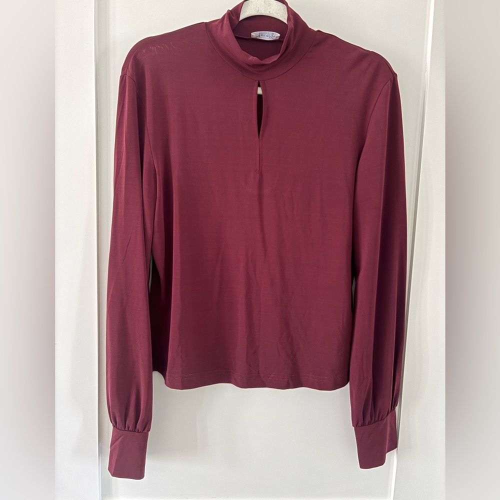 Laurèl Jersey Blouse Burgandy – Slit Back Sleeves Minimalist Designer M/L